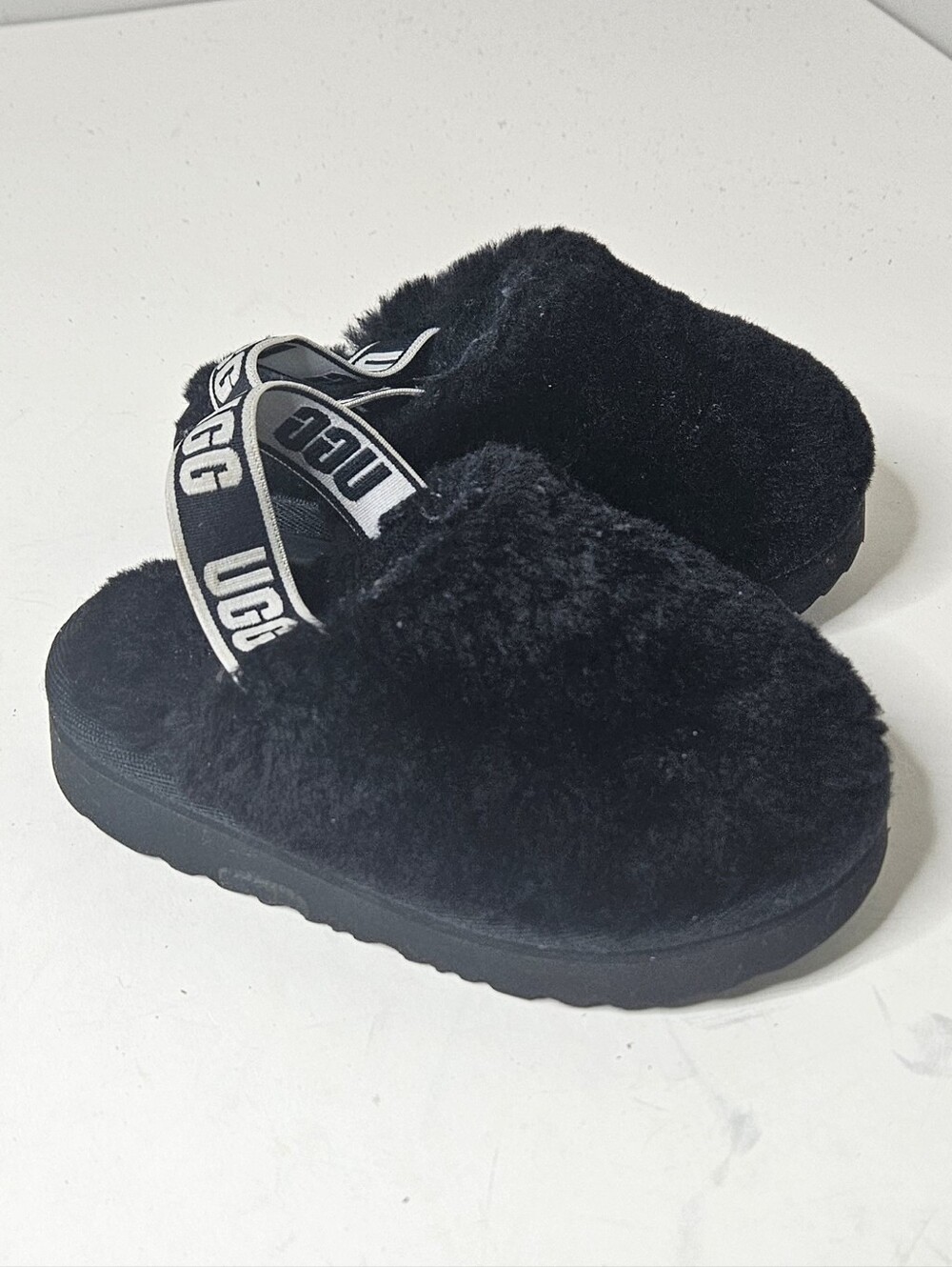 Ugg Funkette Slipper For Kids Black Slip On Mules Clog 7